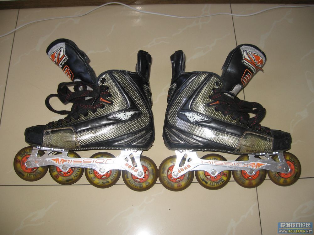 技术论坛 - 轮滑球 Inline hockey - 出双mission陆地冰球鞋