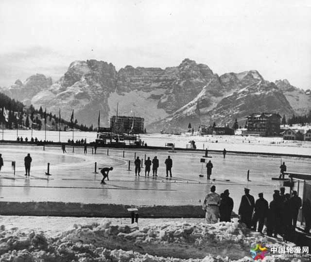 1956 A general view of the Olympic skating rink, as Boris Shilkov of Soviet Russ.jpg