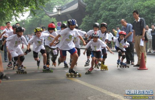 杭州青少年环西湖轮滑邀请赛照片部分照片